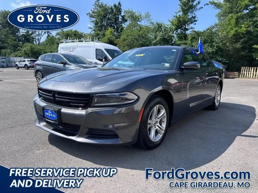 2022 Dodge Charger SXT photo 1