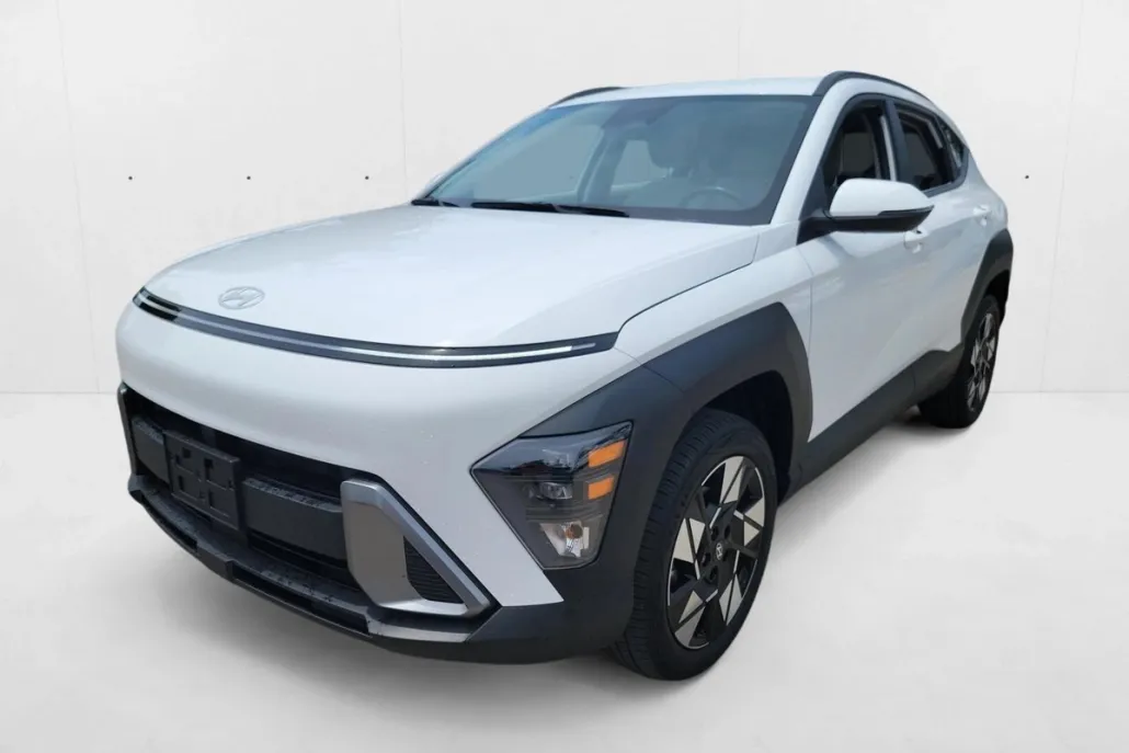 2024 Hyundai Kona SEL photo 1