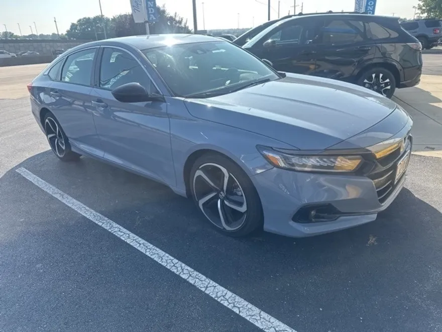 2022 Honda Accord Sport photo 1