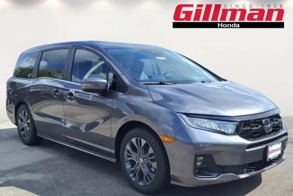 2026 Honda Odyssey Touring photo 1