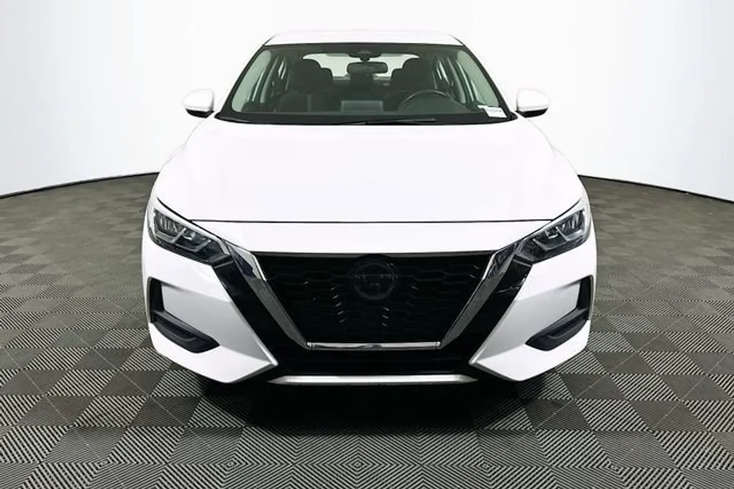 2021 Nissan Sentra SV photo 1