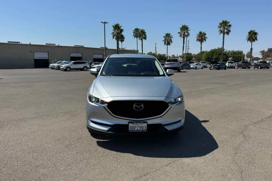 2018 Mazda CX-5 Touring photo 1