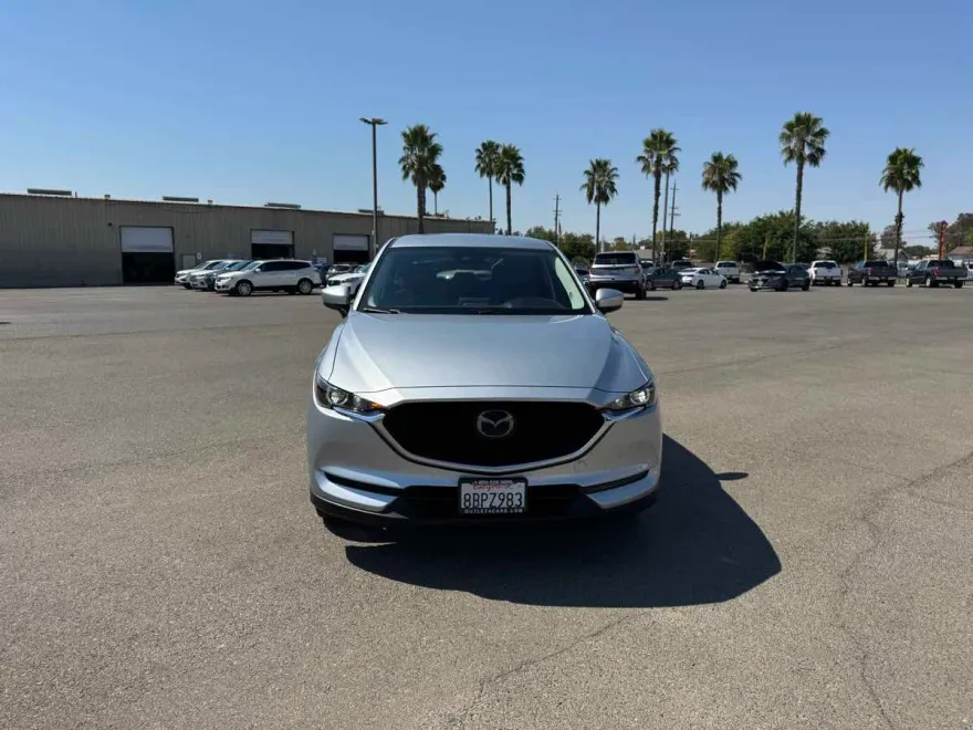 2018 Mazda CX-5 Touring photo 1