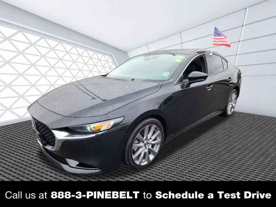 2022 Mazda Mazda3 Preferred photo 1