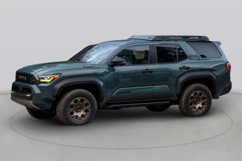 2025 Toyota 4Runner photo 1
