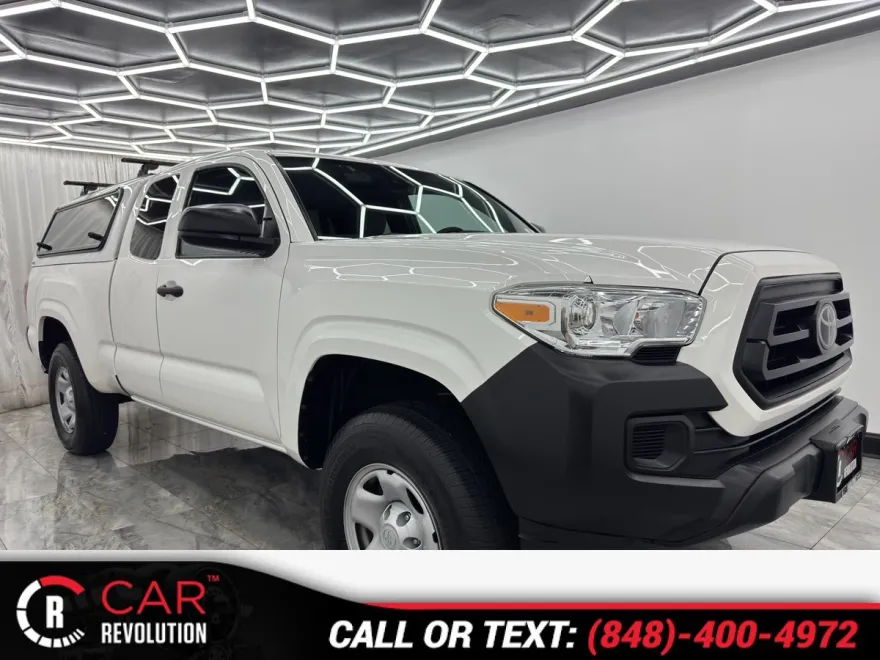 2020 Toyota Tacoma SR Access Cab photo 1