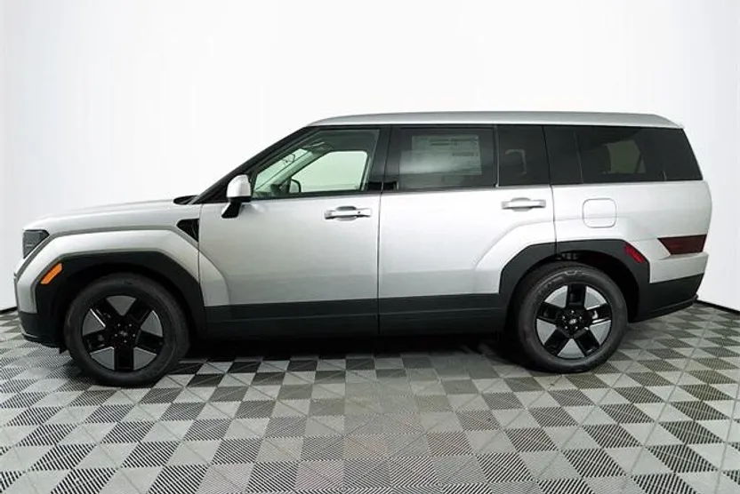 2026 Hyundai Santa Fe SE photo 1