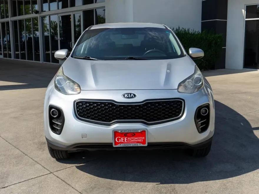 2017 Kia Sportage LX photo 1