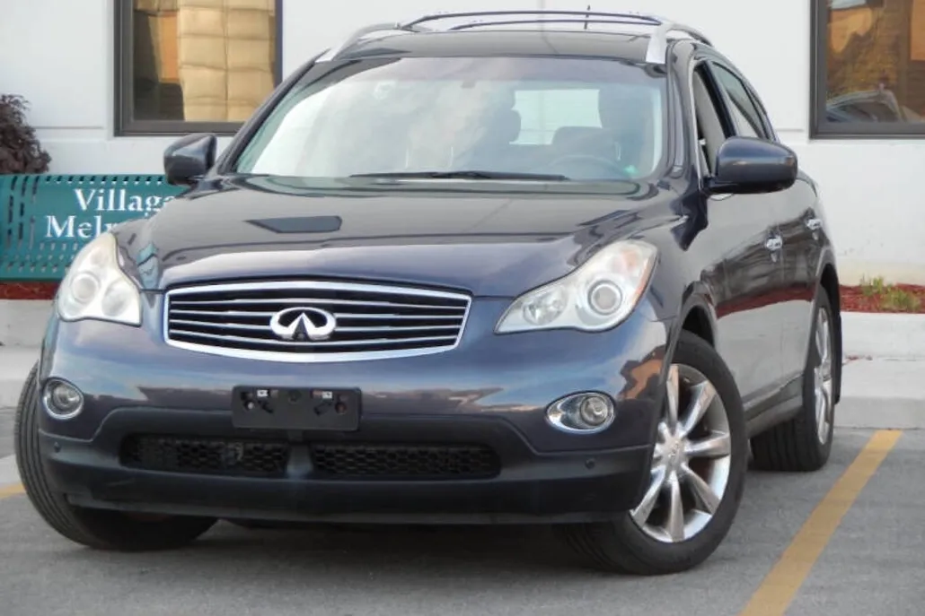 2010 Infiniti EX35 Journey photo 1