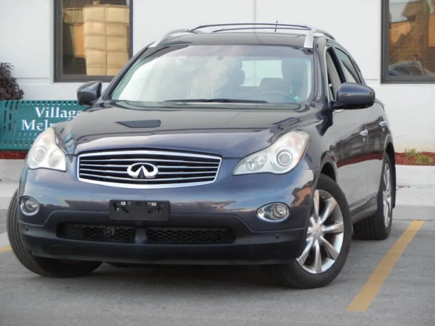 2010 Infiniti EX35 Journey photo 1