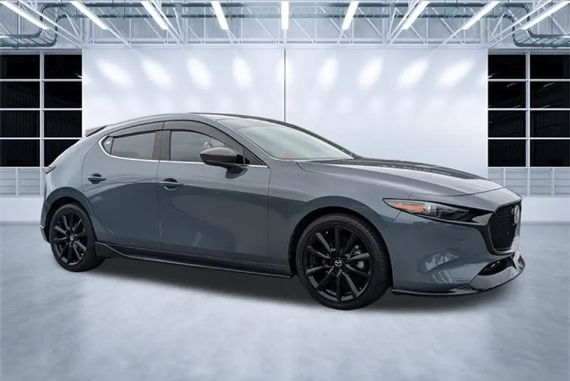 2021 Mazda Mazda3 Premium Plus photo 1