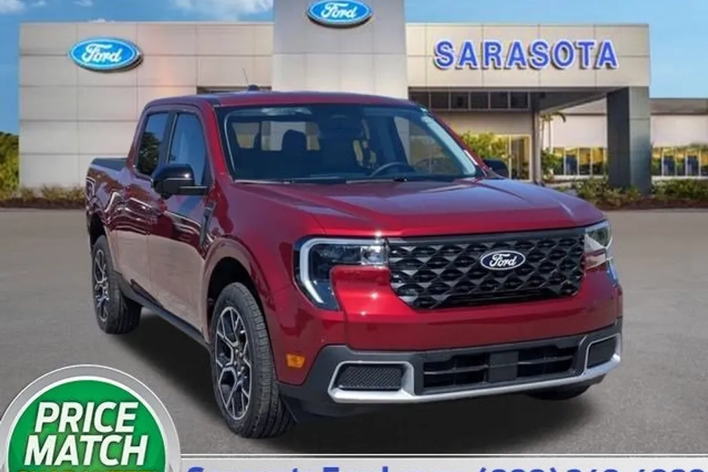 2025 Ford Maverick Lariat photo 1