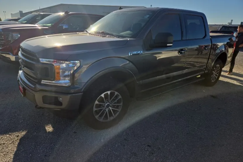 2019 Ford F-150 XLT photo 1