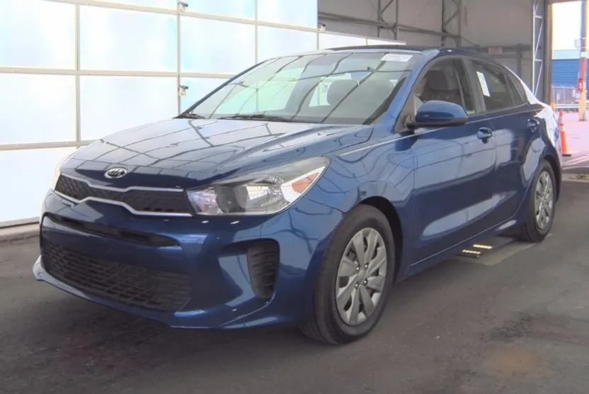 2020 Kia Rio S photo 1