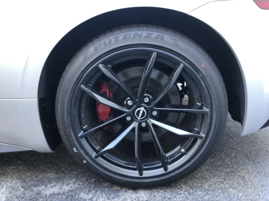 2025 Nissan Z Performance photo 1