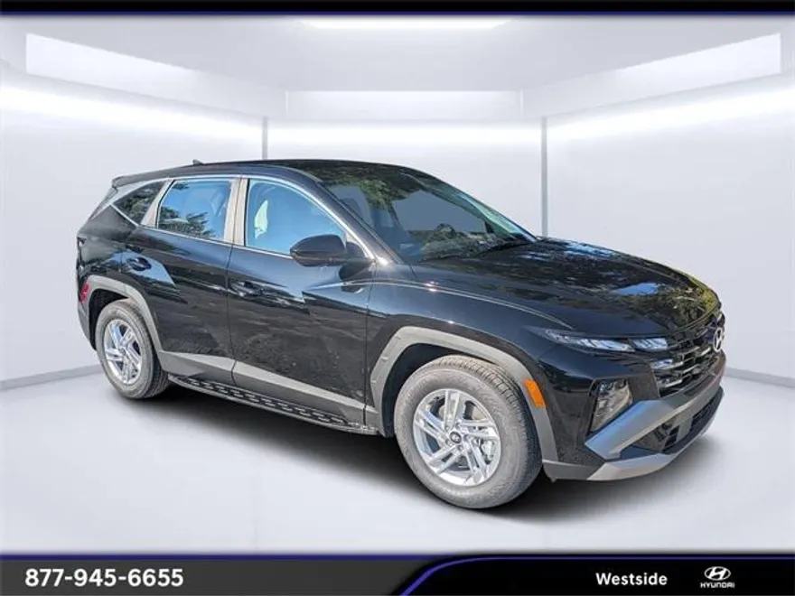 2025 Hyundai Tucson SE photo 1
