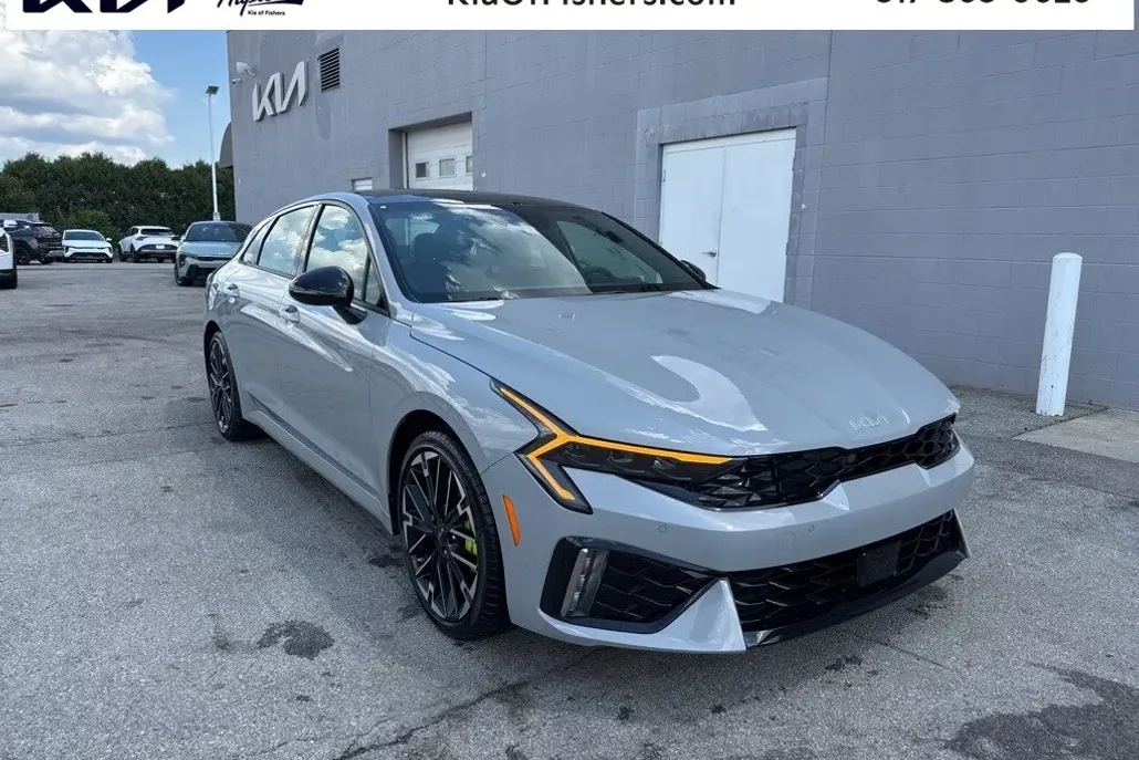 2026 Kia K5 GT photo 1
