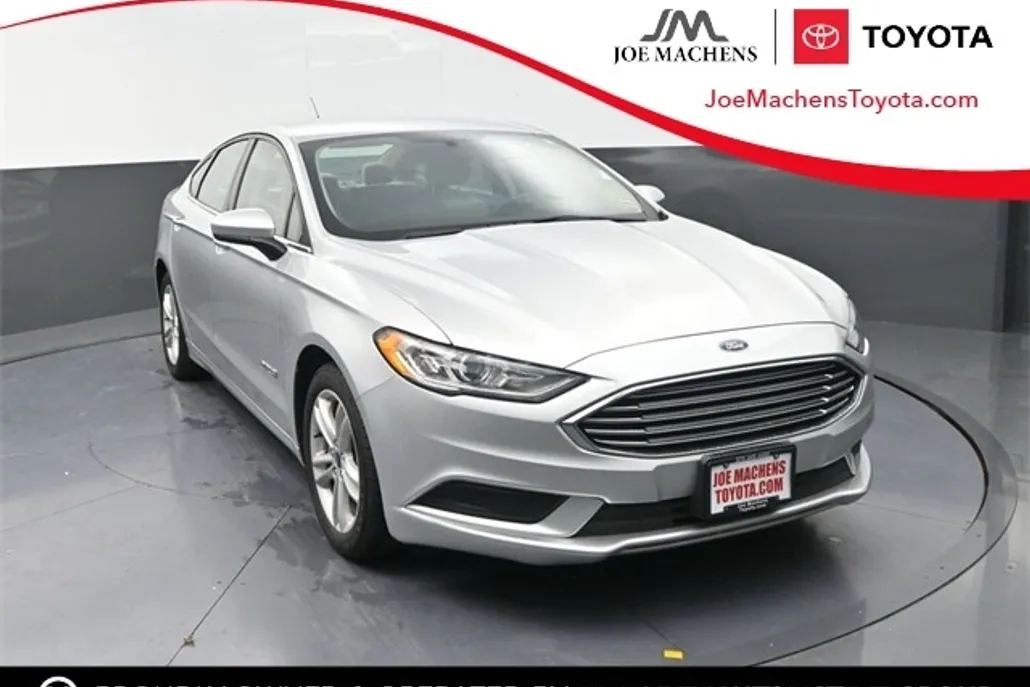2018 Ford Fusion Hybrid S photo 1