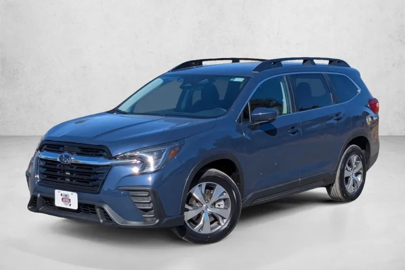 2024 Subaru Ascent Premium photo 1