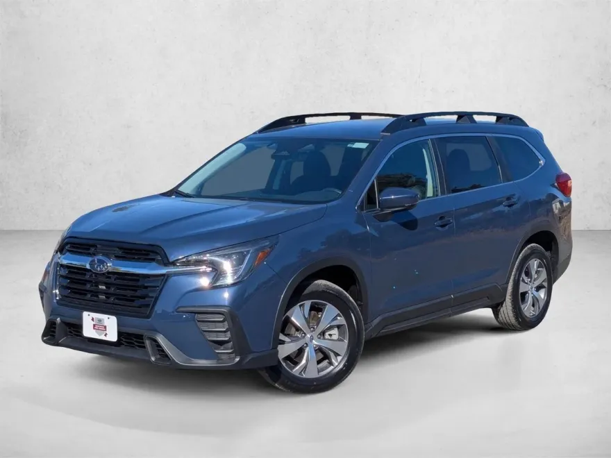 2024 Subaru Ascent Premium photo 1
