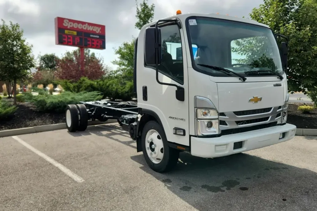 2024 Chevrolet Silverado 4500HD photo 1