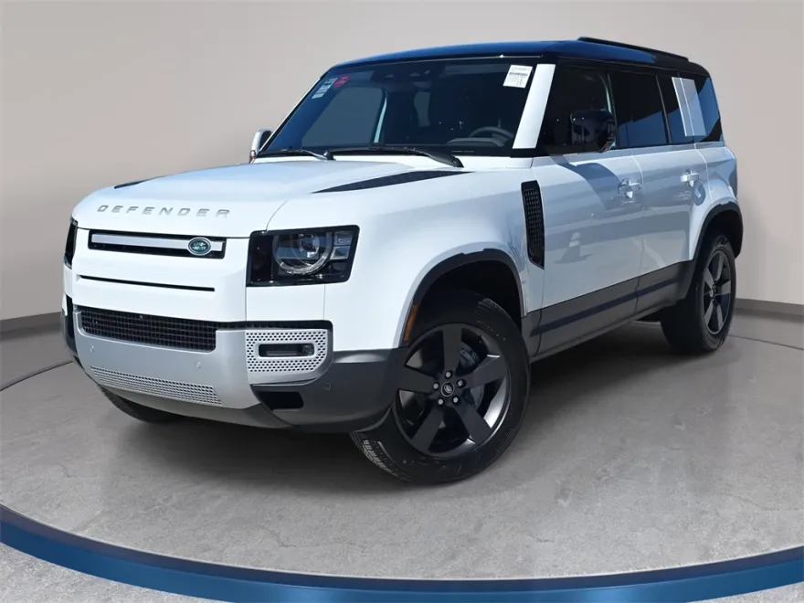 2025 Land Rover Defender 110 S photo 1
