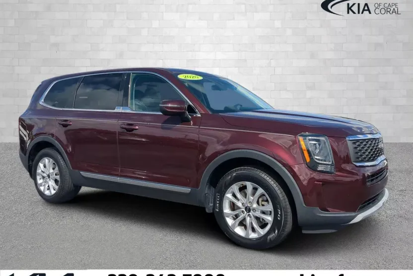 2020 Kia Telluride LX photo 1