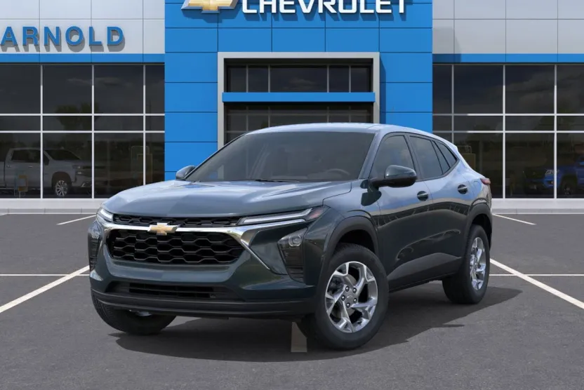 2026 Chevrolet Trax LS photo 1