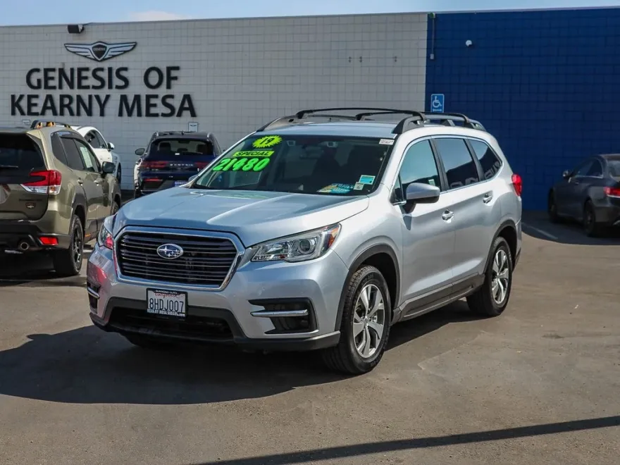2019 Subaru Ascent Premium photo 1