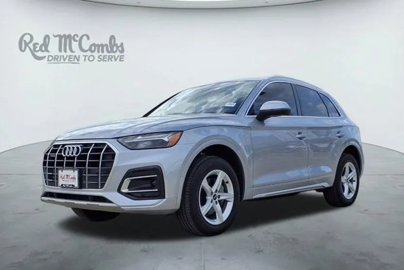 2024 Audi Q5 Premium photo 1