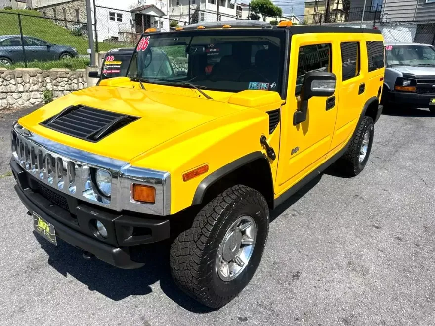2006 Hummer H2 3/4 Ton photo 1