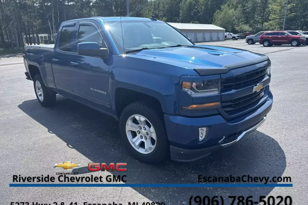 2019 Chevrolet Silverado LT photo 1