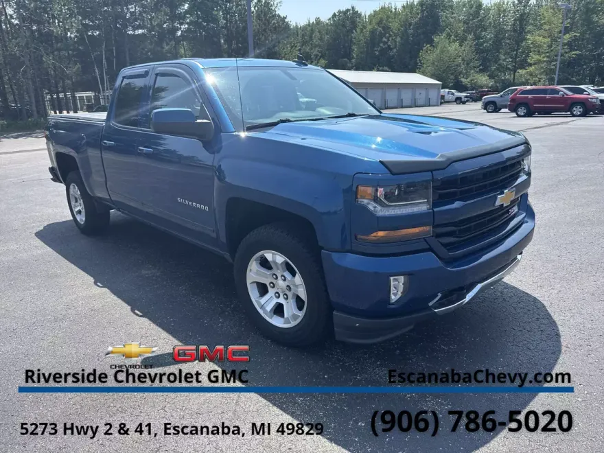 2019 Chevrolet Silverado LT photo 1