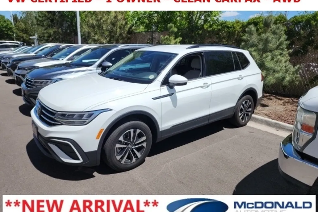 2023 Volkswagen Tiguan S photo 1