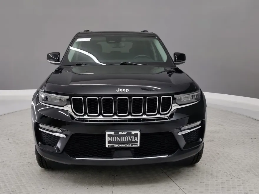 2022 Jeep Grand Cherokee Limited photo 1