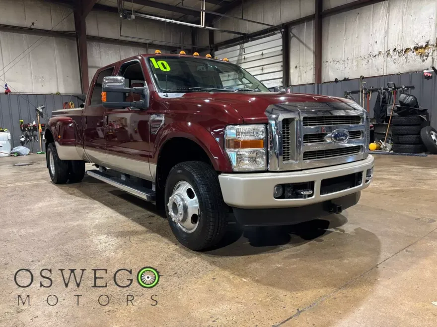 2010 Ford F-350 King Ranch photo 1