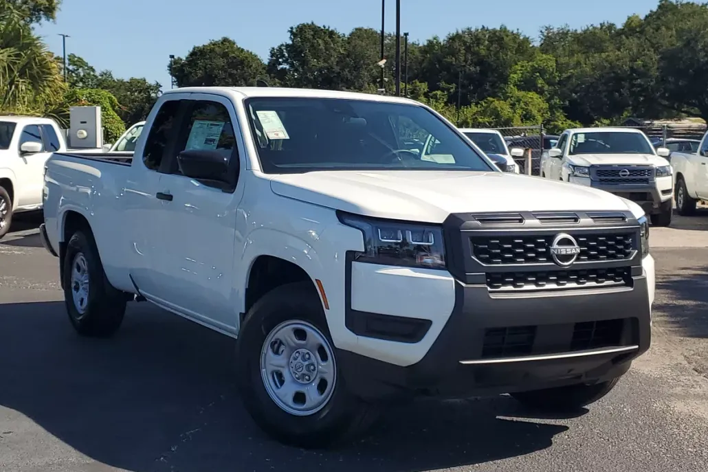 2026 Nissan Frontier S photo 1
