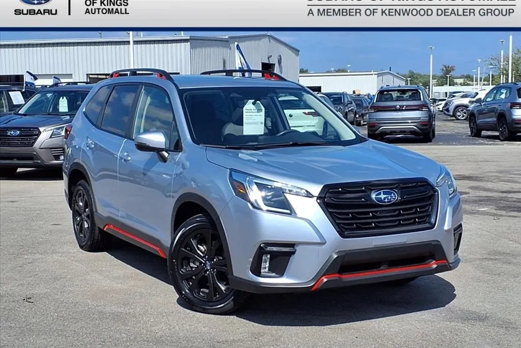 2022 Subaru Forester Sport photo 1