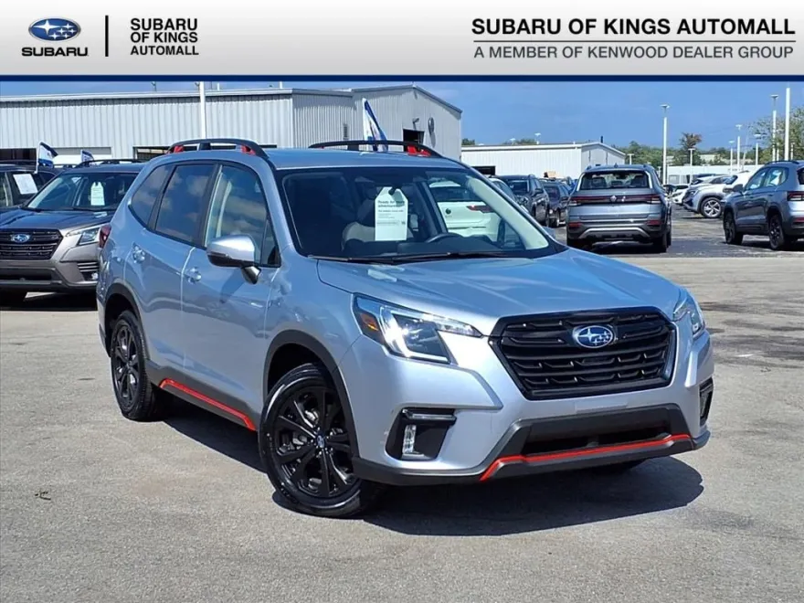 2022 Subaru Forester Sport photo 1