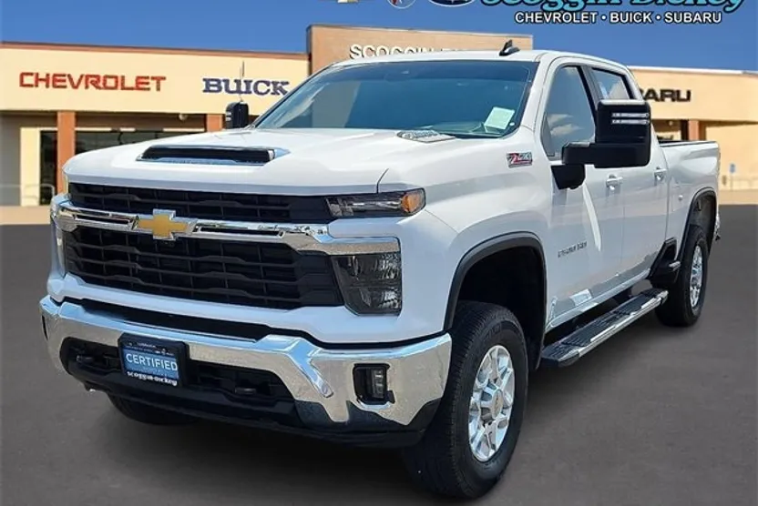 2024 Chevrolet Silverado 2500HD LT photo 1