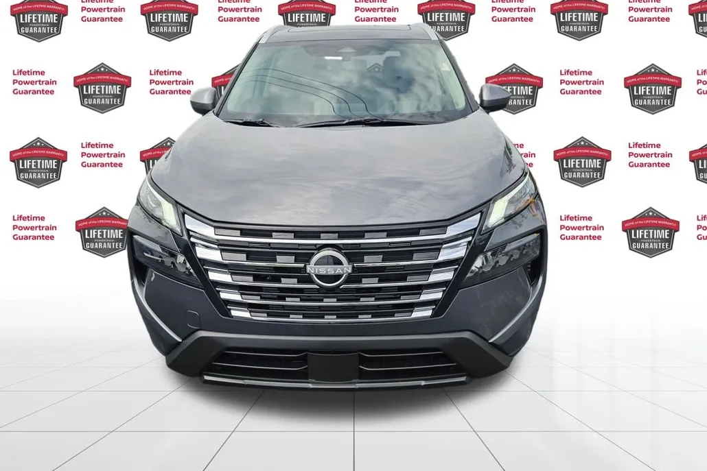 2026 Nissan Rogue SV photo 1