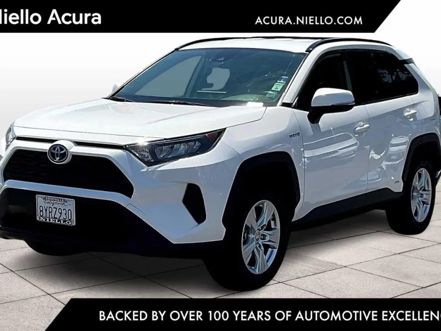 2021 Toyota RAV4 Hybrid LE photo 1