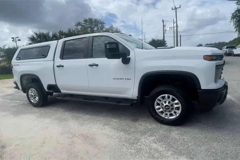 2024 Chevrolet Silverado 2500HD Work Truck photo 1