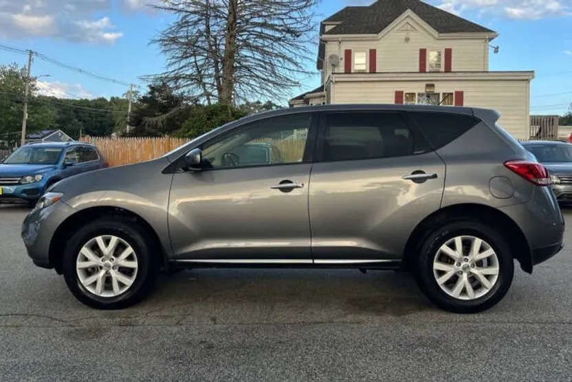 2014 Nissan Murano S photo 1