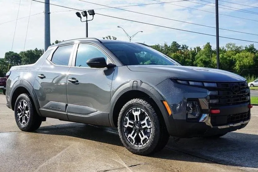 2025 Hyundai Santa Cruz XRT photo 1