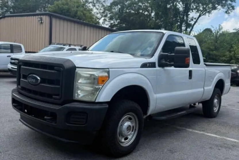 2016 Ford F-250 XLT photo 1