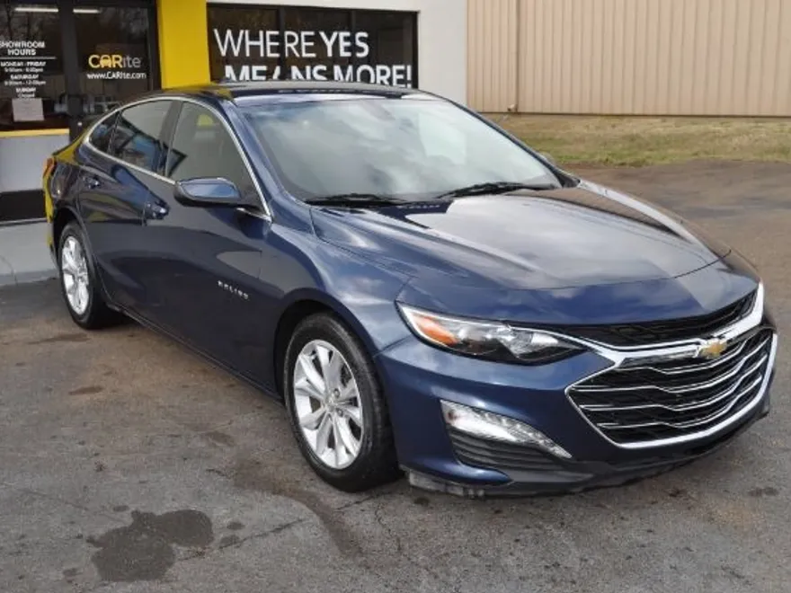 2021 Chevrolet Malibu photo 1