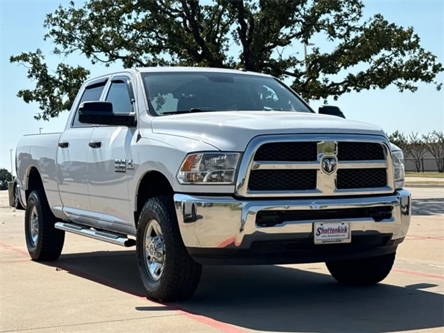 2013 Ram 2500 Tradesman photo 1