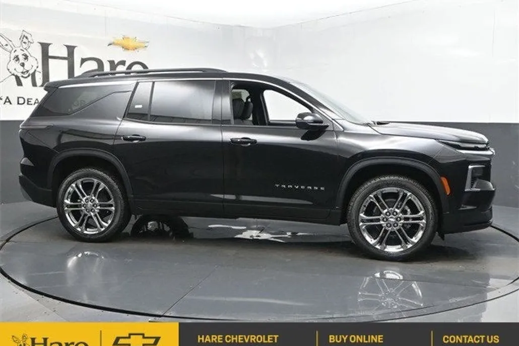 2025 Chevrolet Traverse photo 1