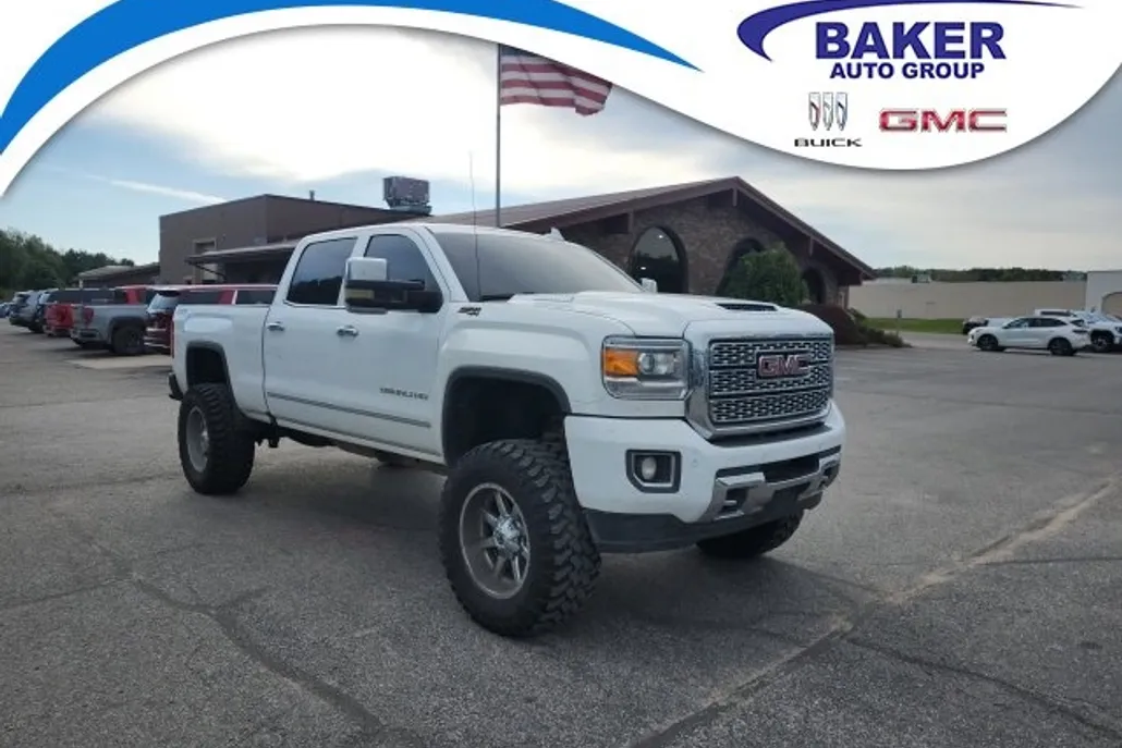 2018 Gmc Sierra 2500 HD Denali photo 1